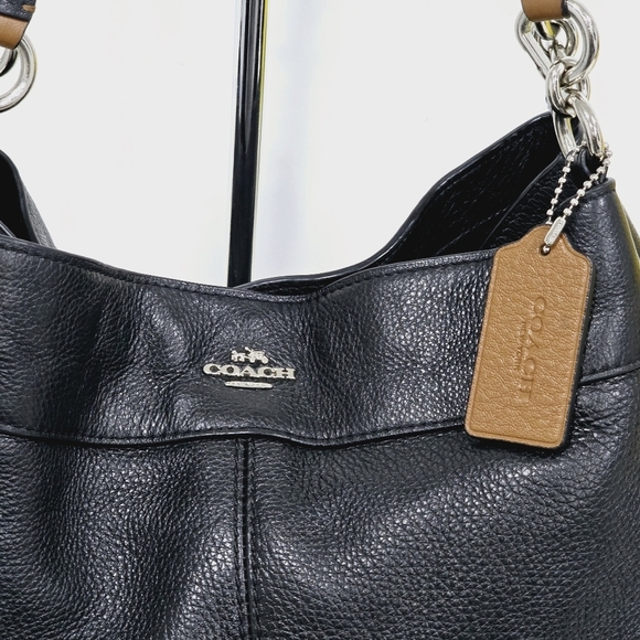 Coach Black Leather Shoulder Bag - Picture 2 of 16